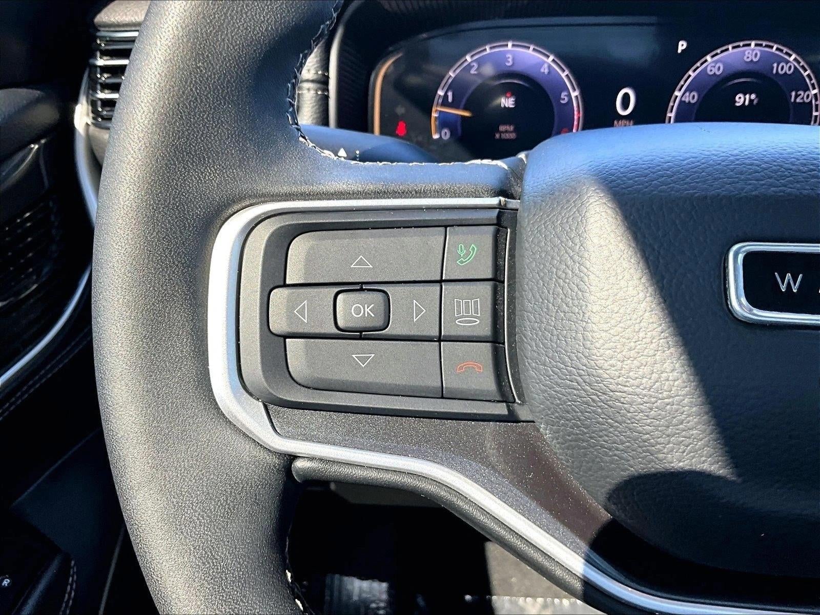2024 Jeep Wagoneer Base
