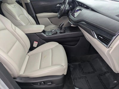 2020 Cadillac XT4 Premium Luxury