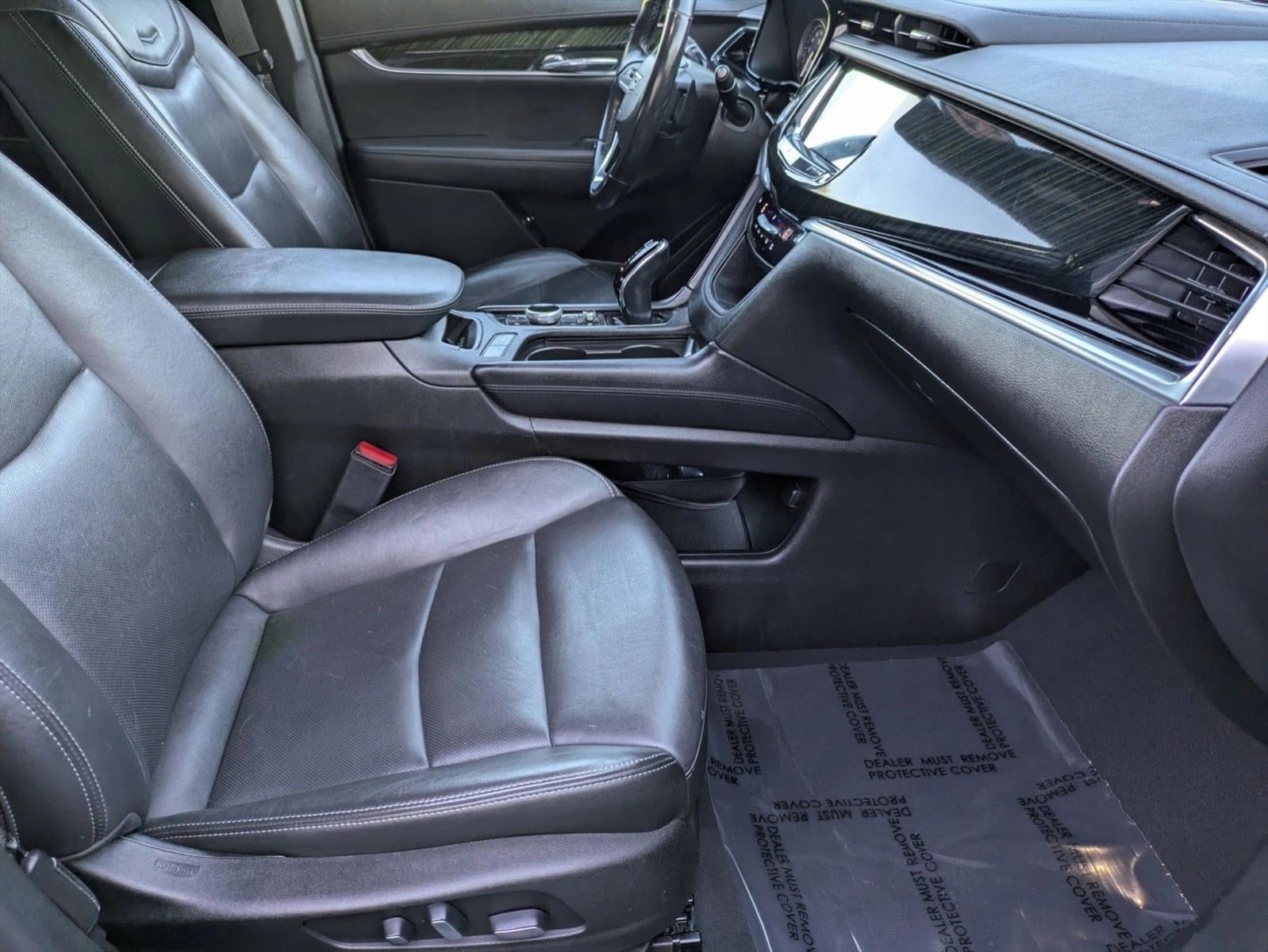 2021 Cadillac XT6 Premium Luxury