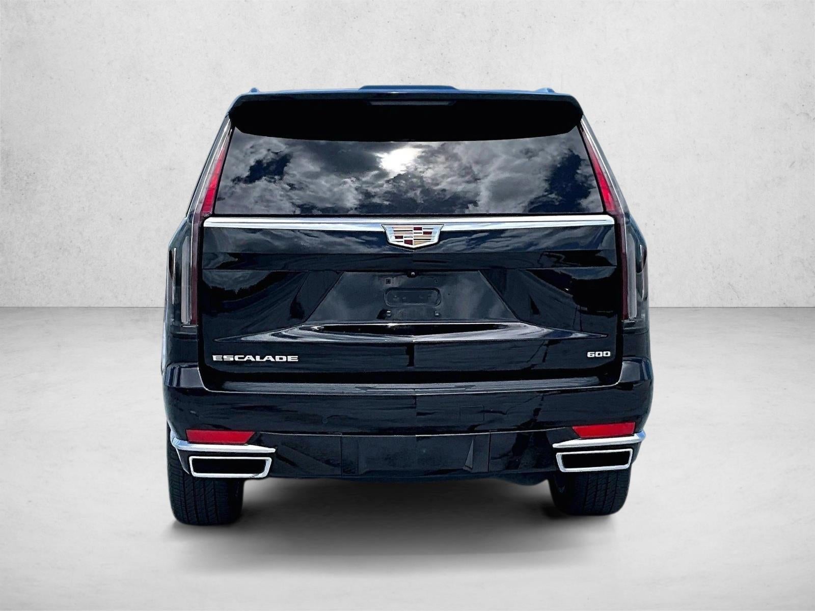 2023 Cadillac Escalade Luxury