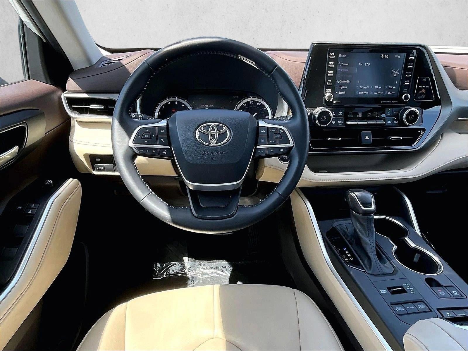 2022 Toyota Highlander XLE