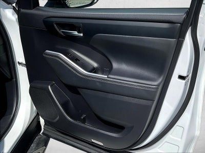 2024 Toyota Highlander Hybrid XLE