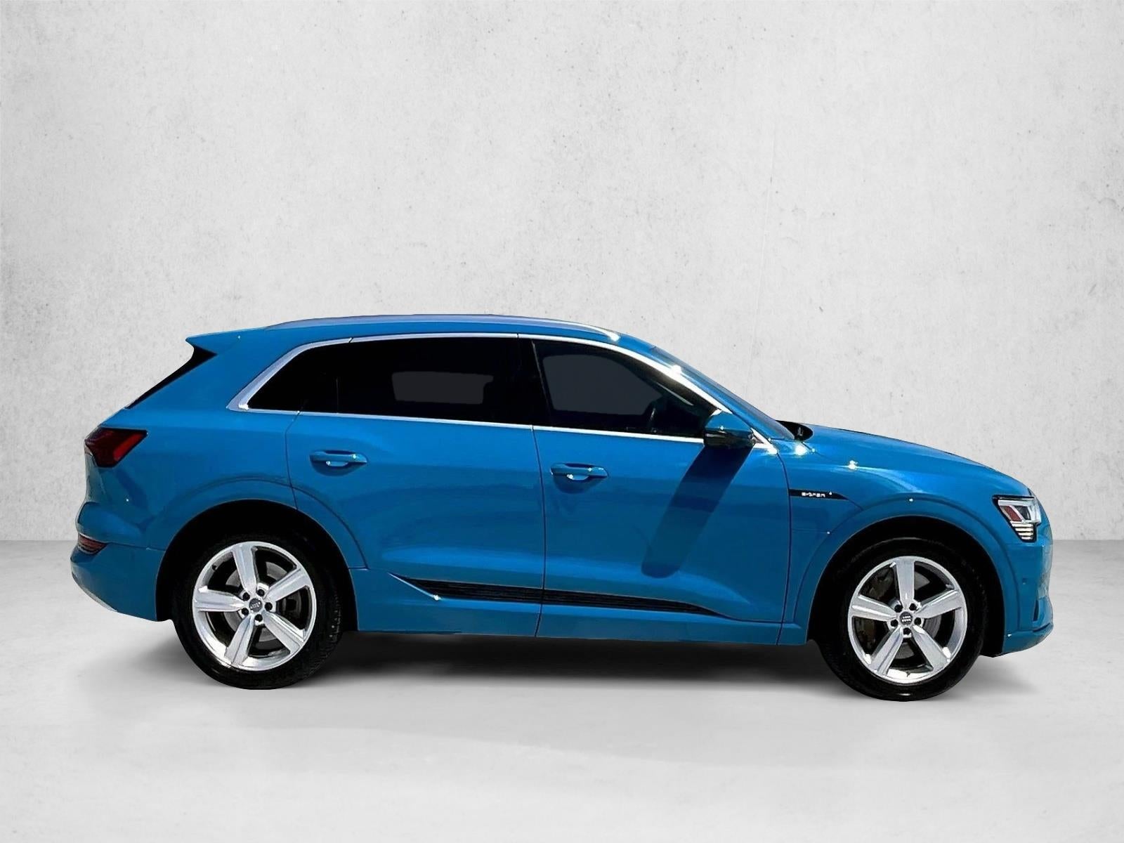 2019 Audi e-tron Premium Plus