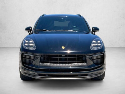 2022 Porsche Macan S
