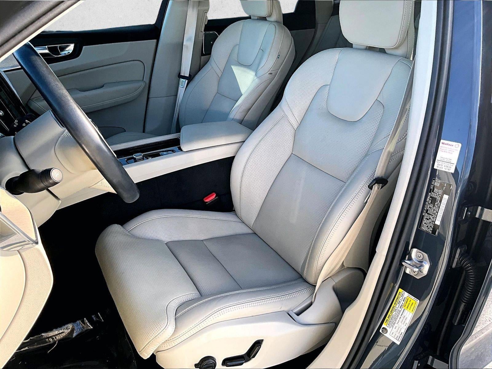 2021 Volvo XC60 Inscription Expression