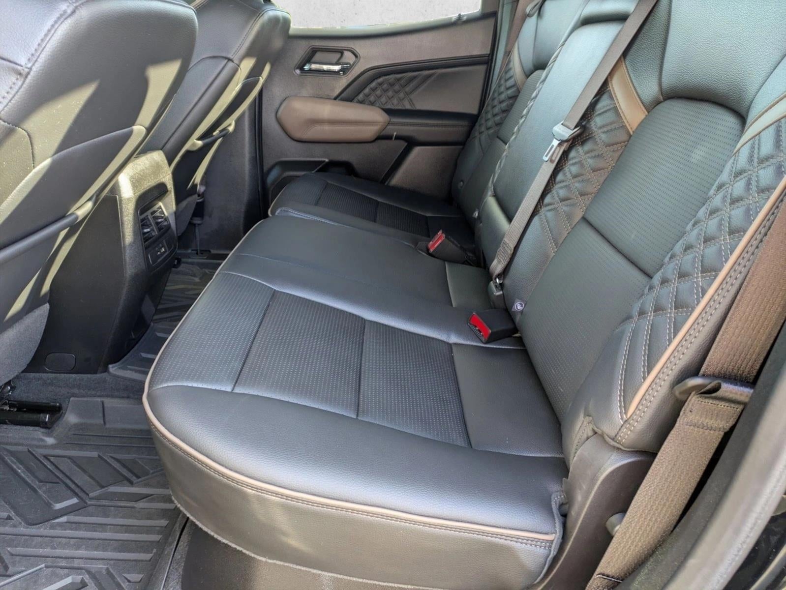 2023 GMC Canyon Denali