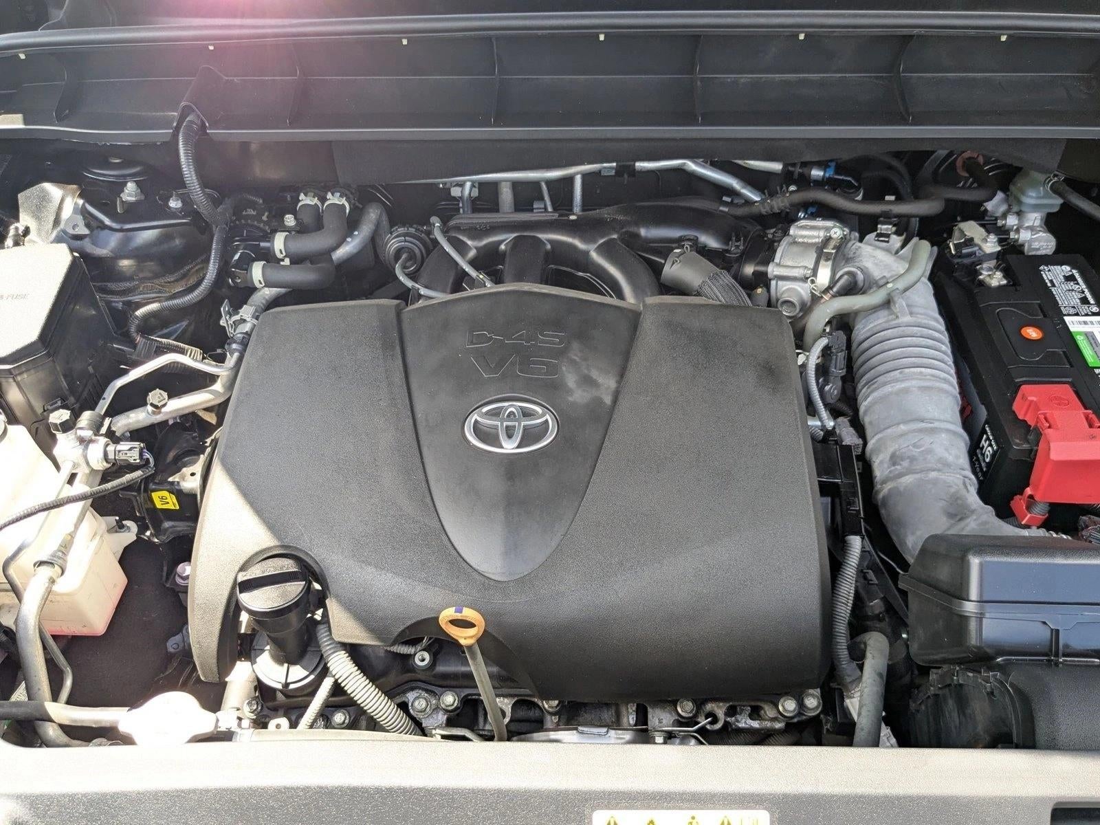 2022 Toyota Highlander L