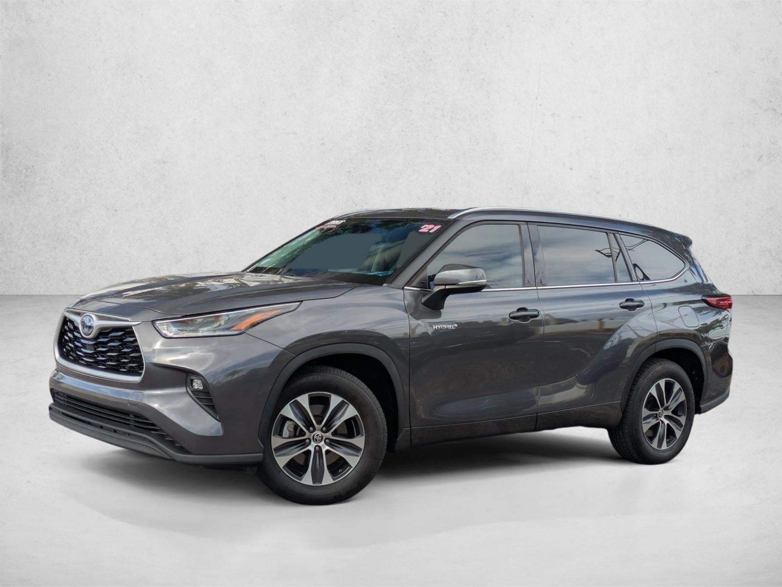 2021 Toyota Highlander Hybrid XLE