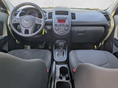 2013 Kia Soul Base