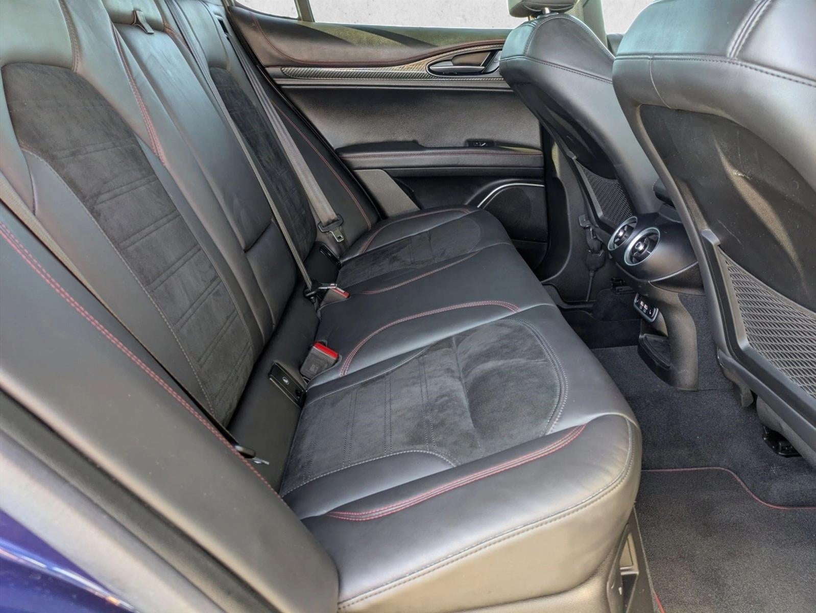 2020 Alfa Romeo Stelvio Quadrifoglio