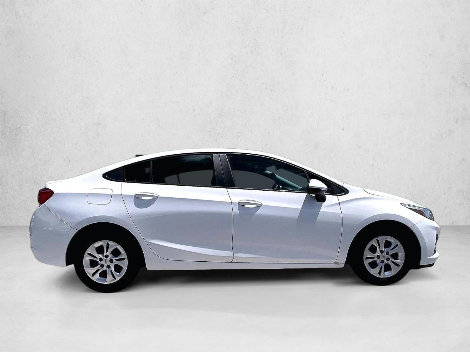 2019 Chevrolet Cruze LS