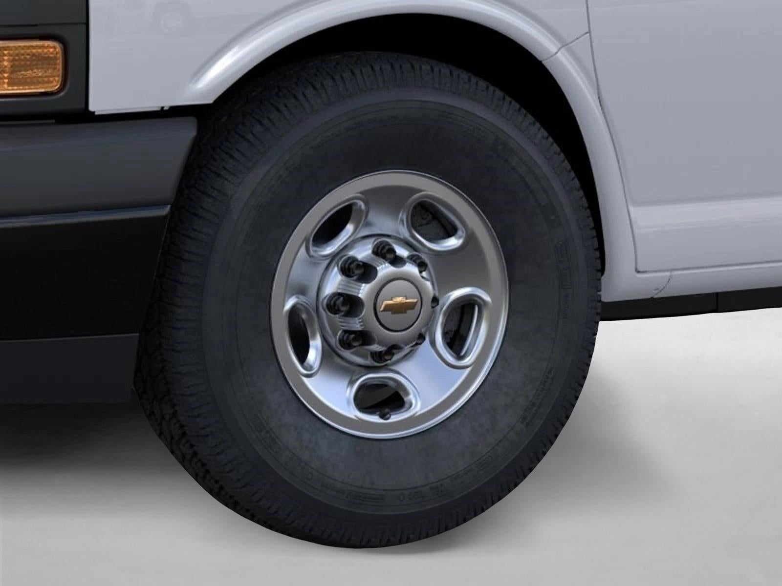 2025 Chevrolet Express Cargo Base