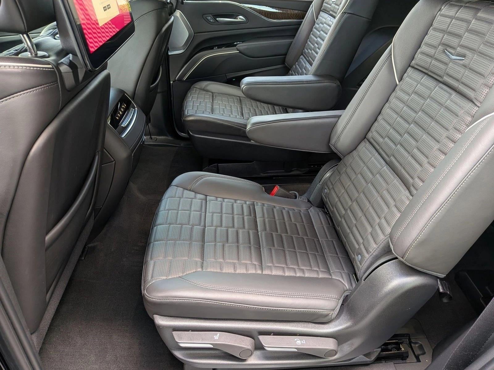 2024 Cadillac Escalade Premium Luxury Platinum