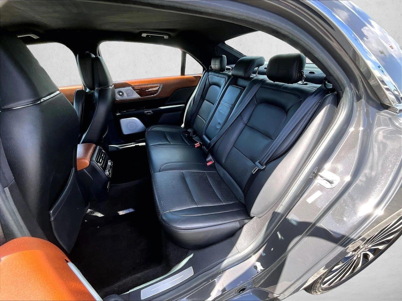 2017 Lincoln Continental Black Label