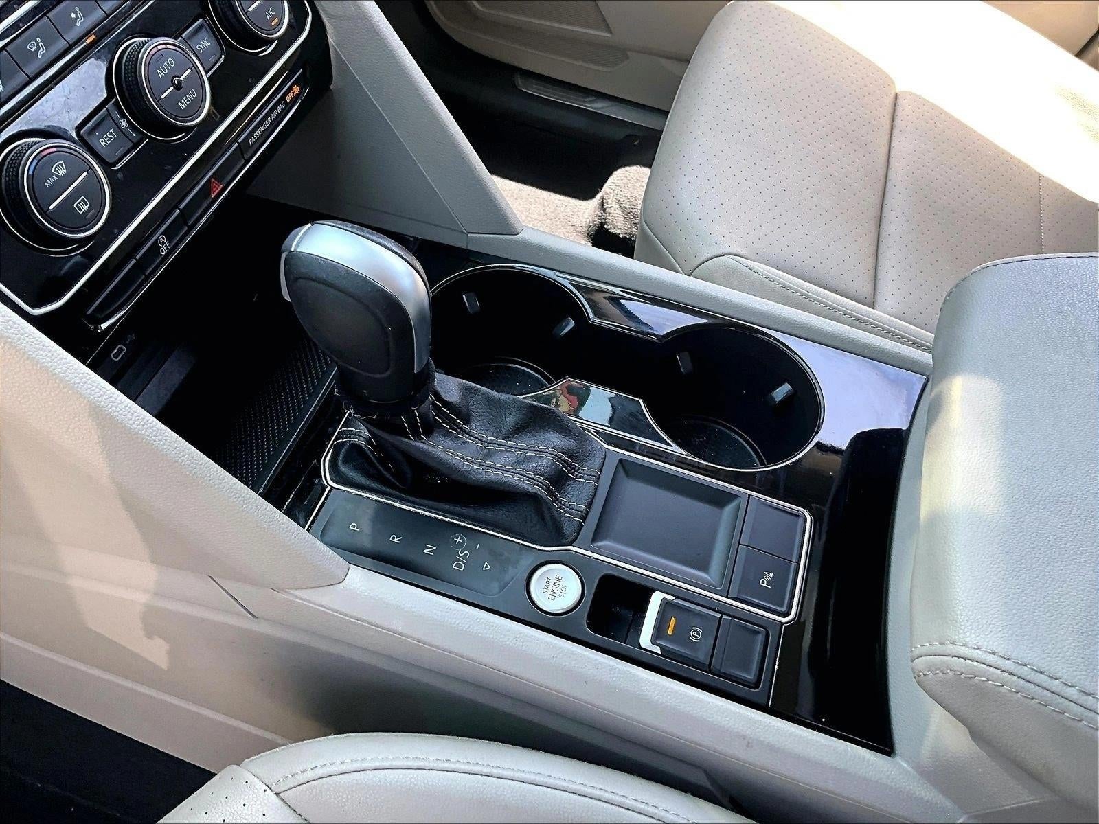 2023 Volkswagen Atlas 2.0T SE w/Technology