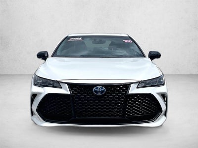 2020 Toyota Avalon Hybrid XSE