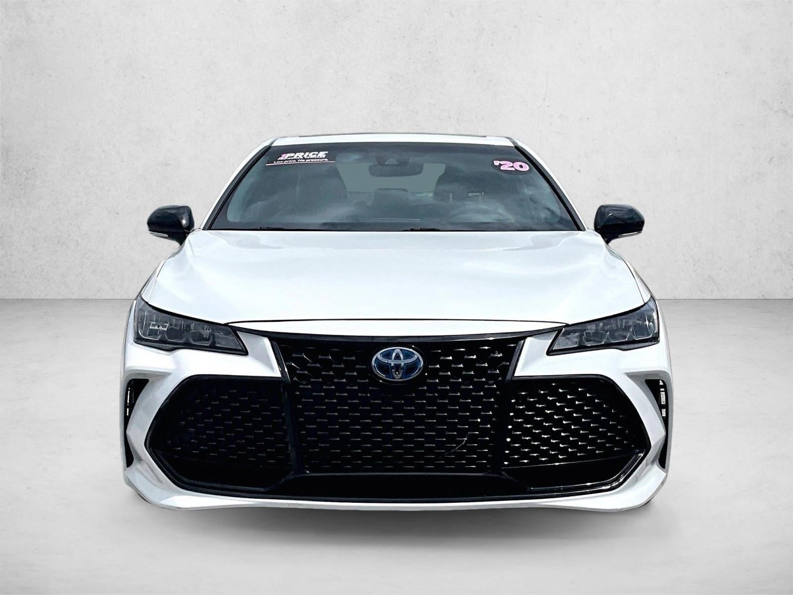 2020 Toyota Avalon Hybrid XSE