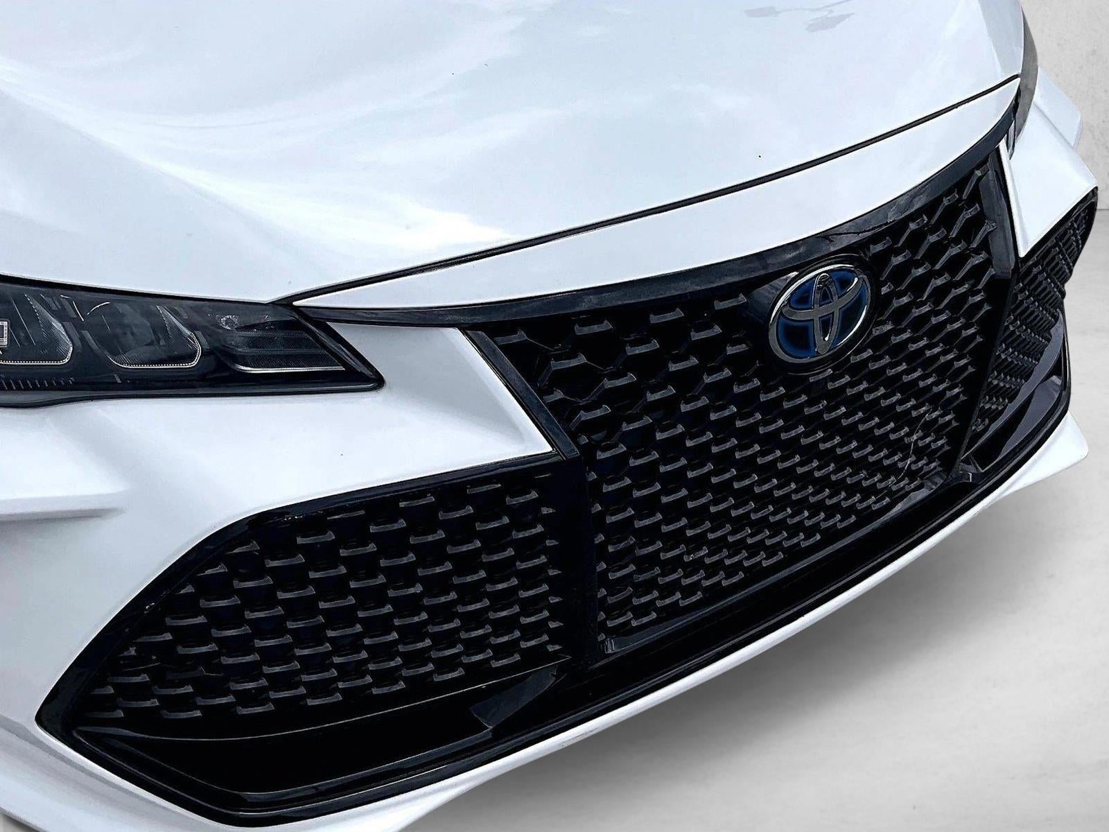 2020 Toyota Avalon Hybrid XSE