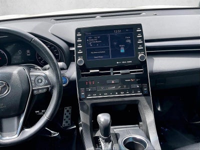 2020 Toyota Avalon Hybrid XSE