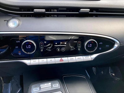 2025 Genesis GV70 2.5T