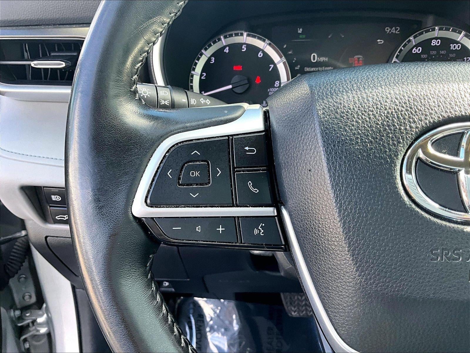 2023 Toyota Highlander L