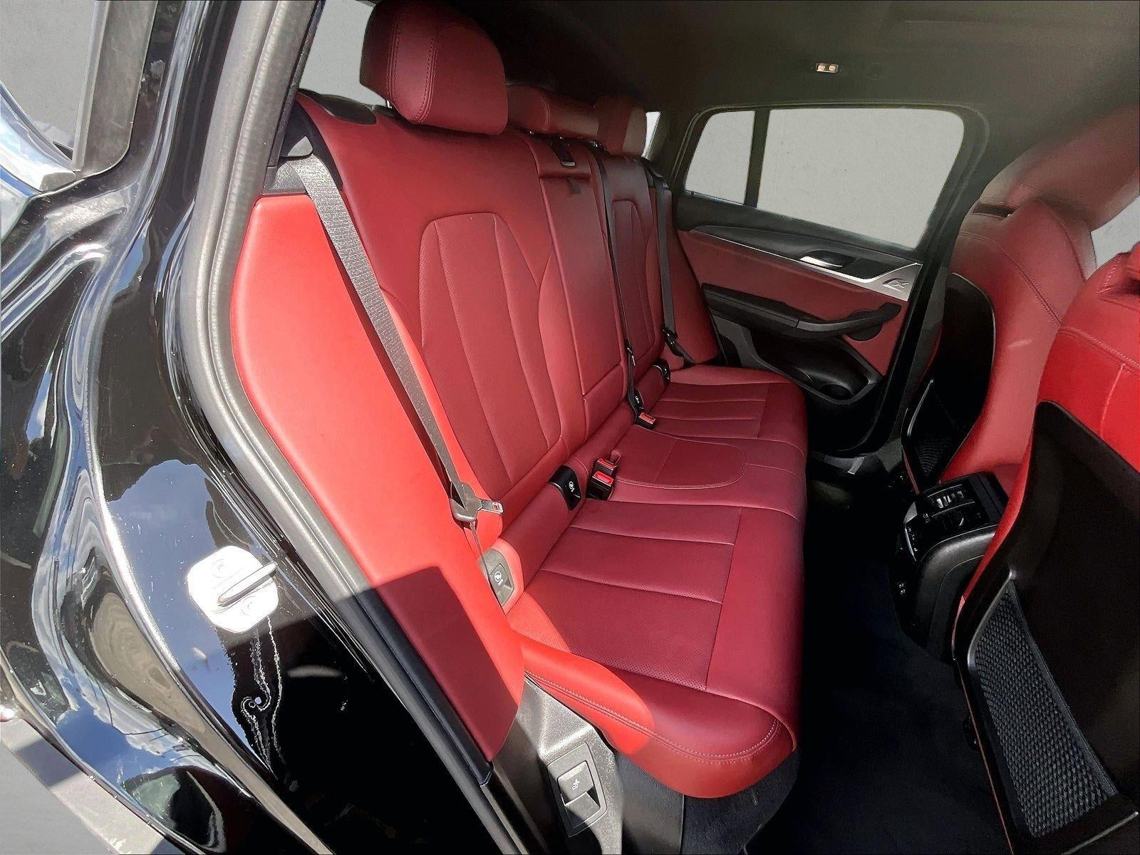 2022 BMW X4 xDrive30i