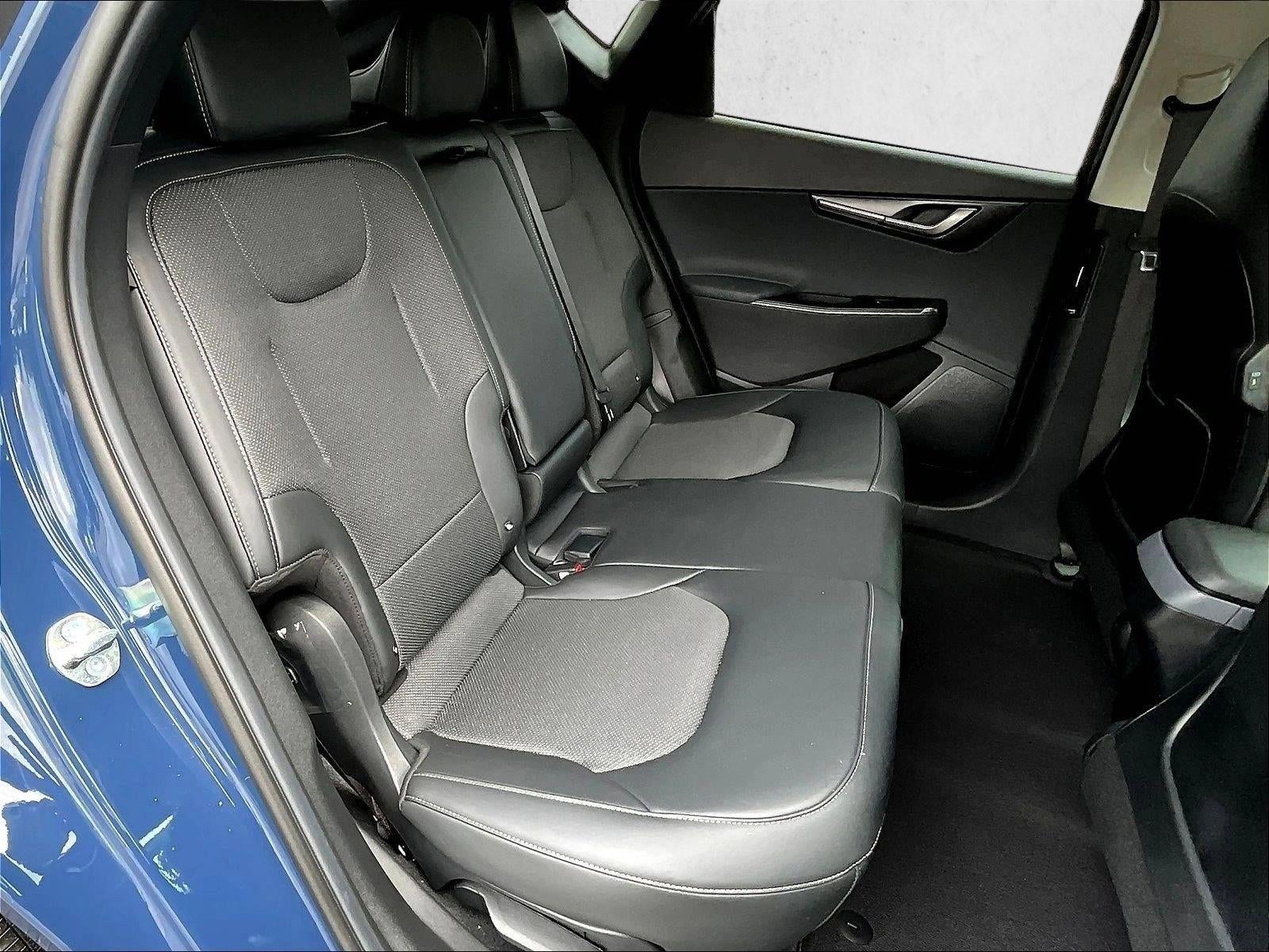 2025 Kia EV6 Light