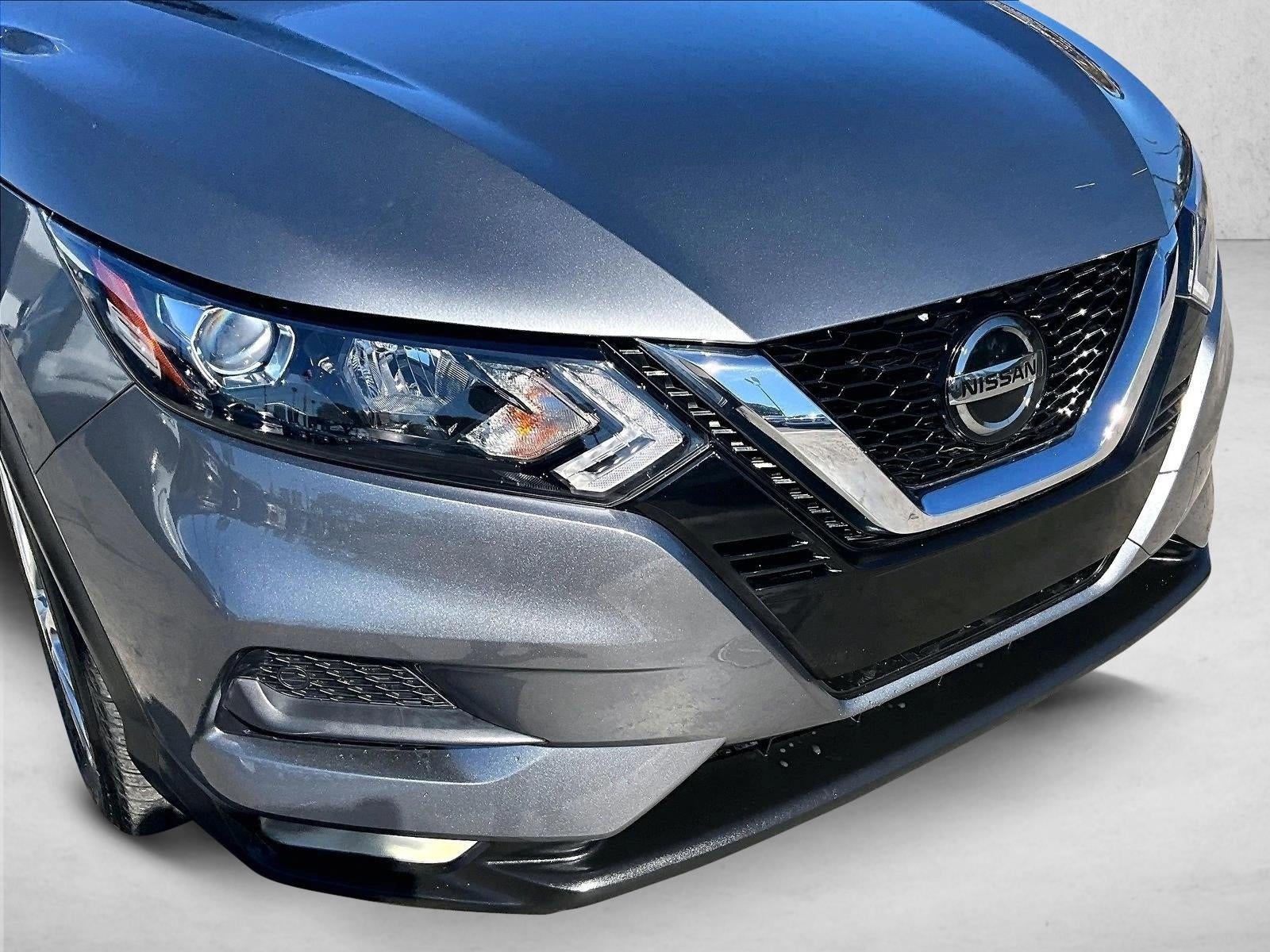2022 Nissan Rogue Sport SV
