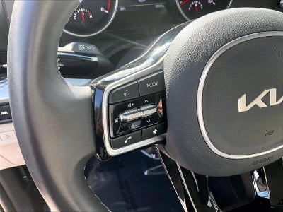 2023 Kia Carnival MPV LX Seat Package