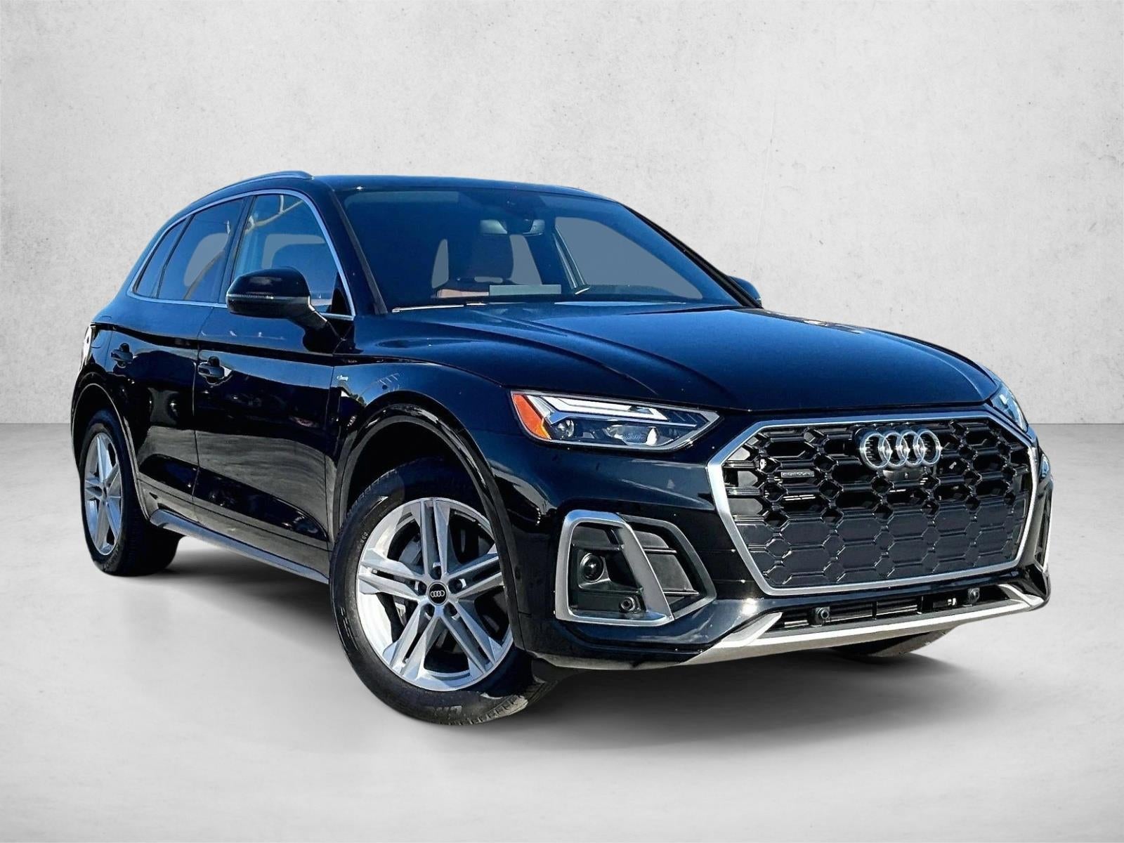 2022 Audi Q5 S line Premium Plus