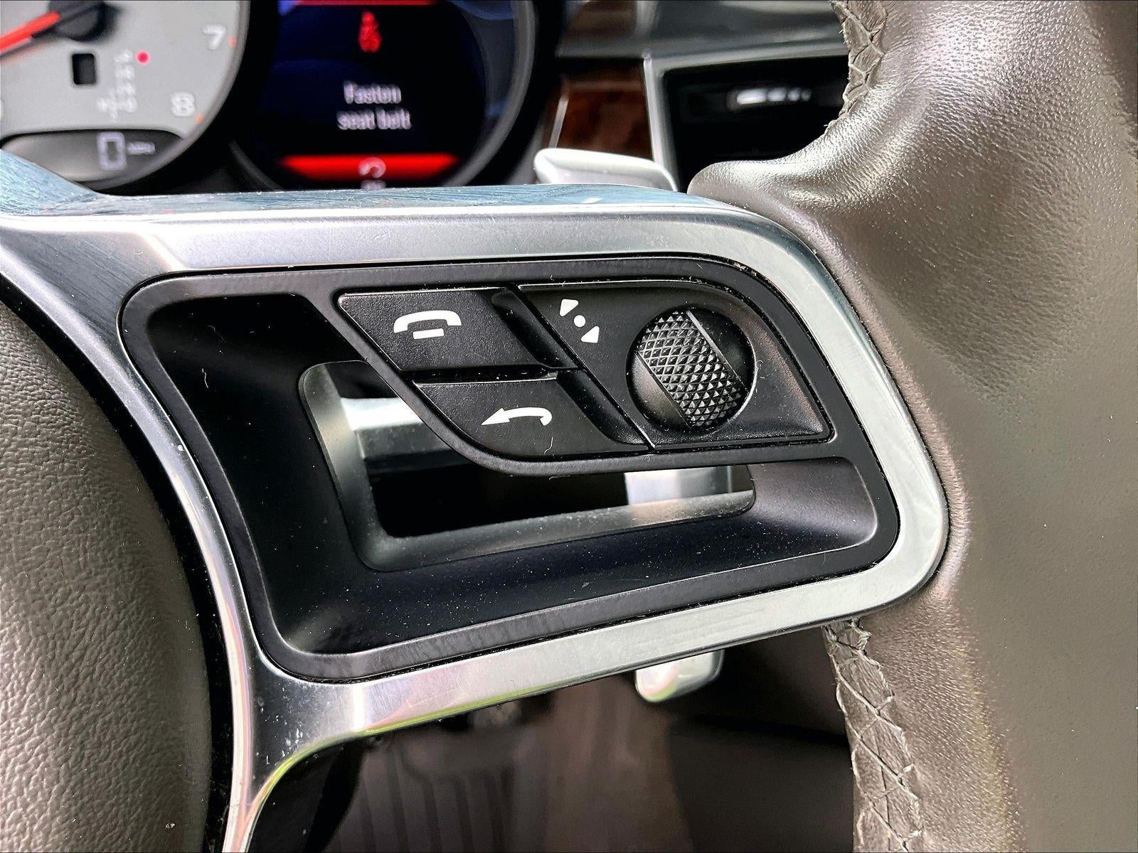 2017 Porsche Macan S