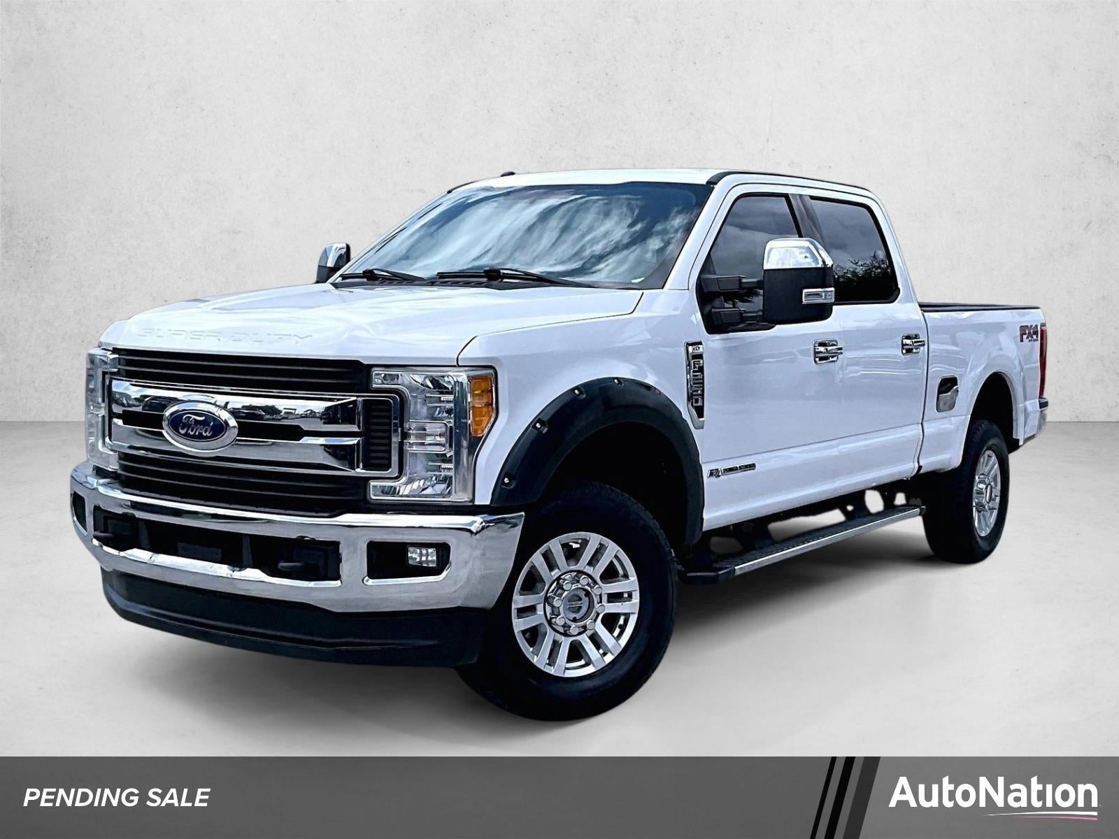 2017 Ford Super Duty F-250 SRW Lariat