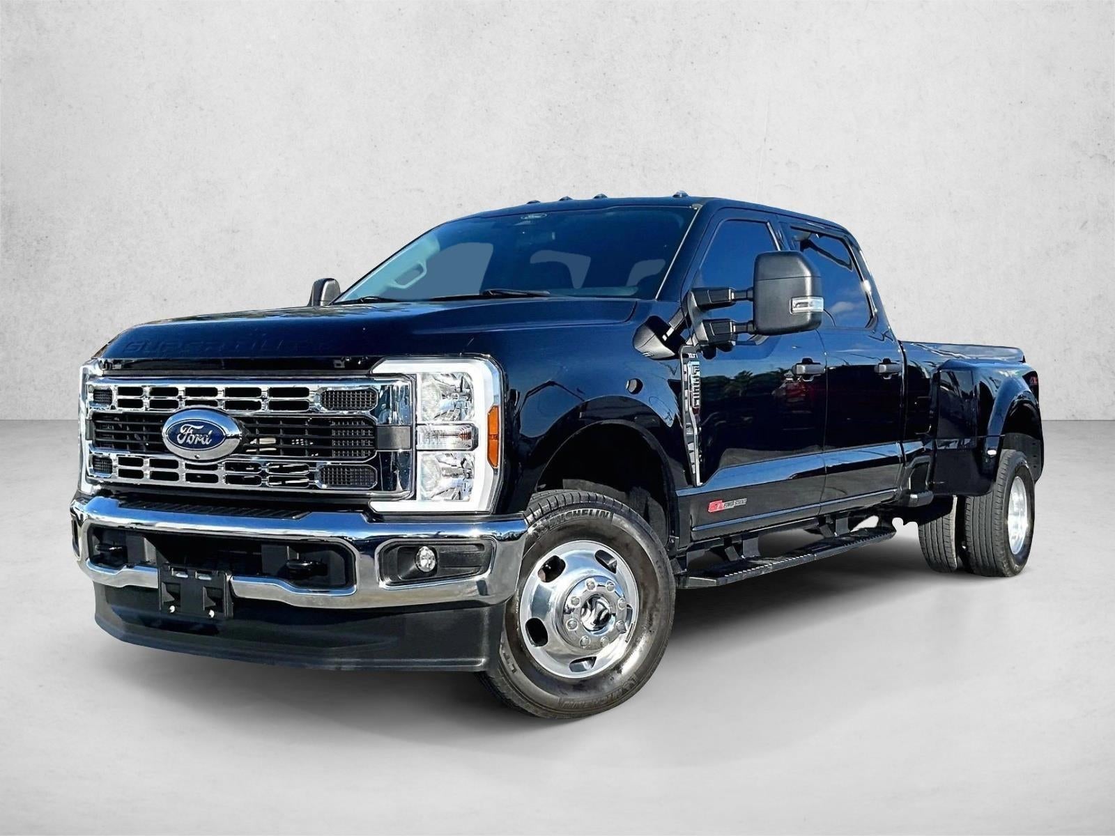 2024 Ford Super Duty F-350 DRW XL