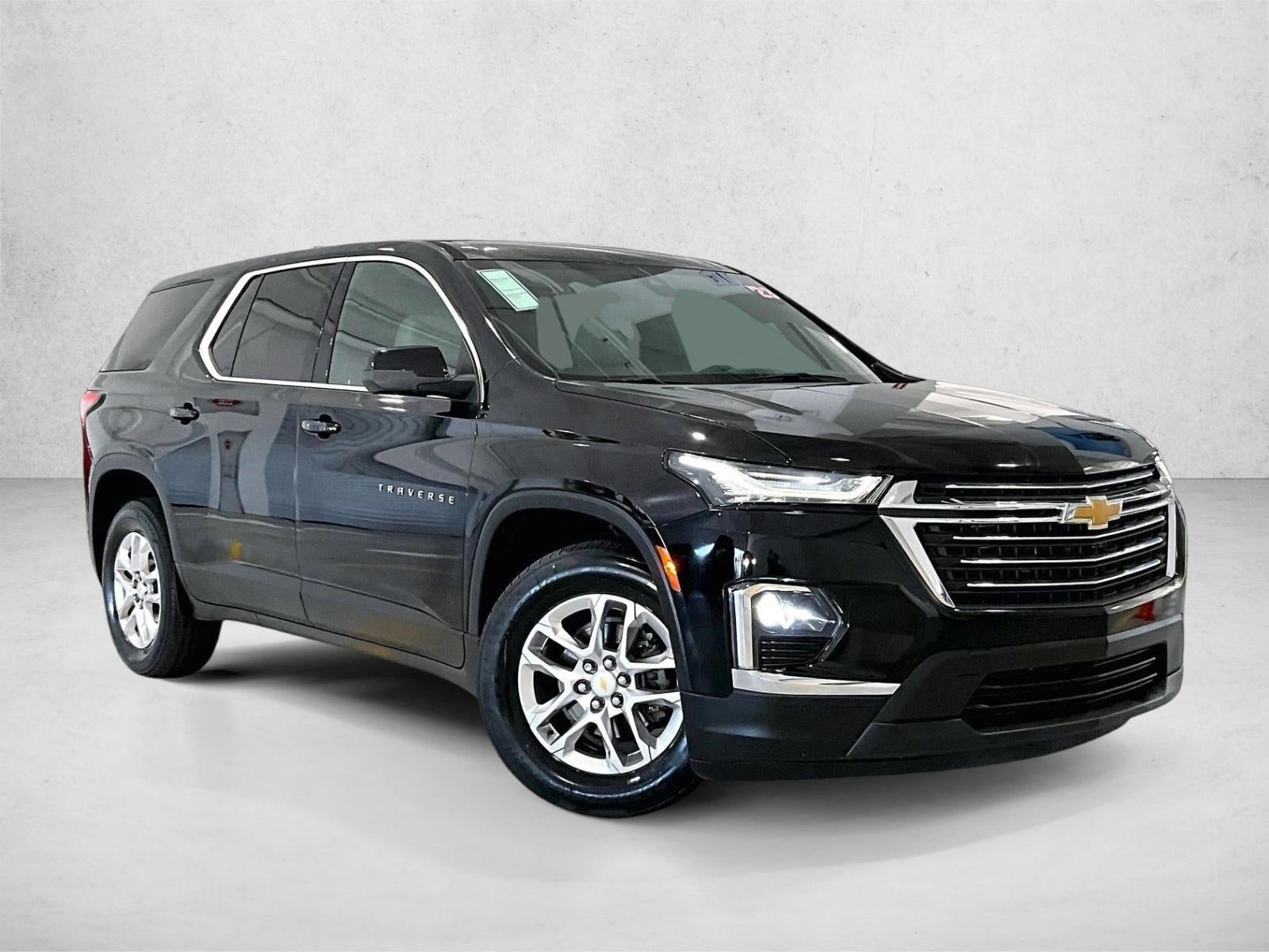 2023 Chevrolet Traverse LS