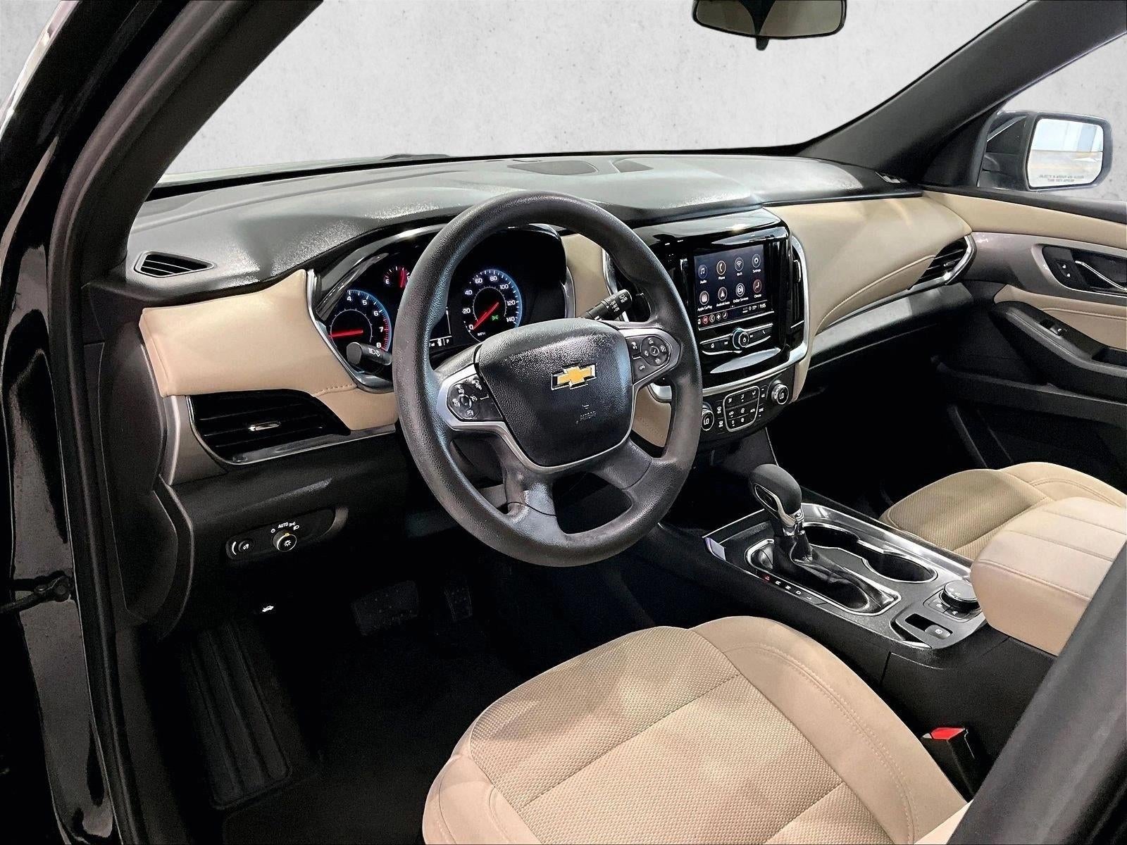 2023 Chevrolet Traverse LS