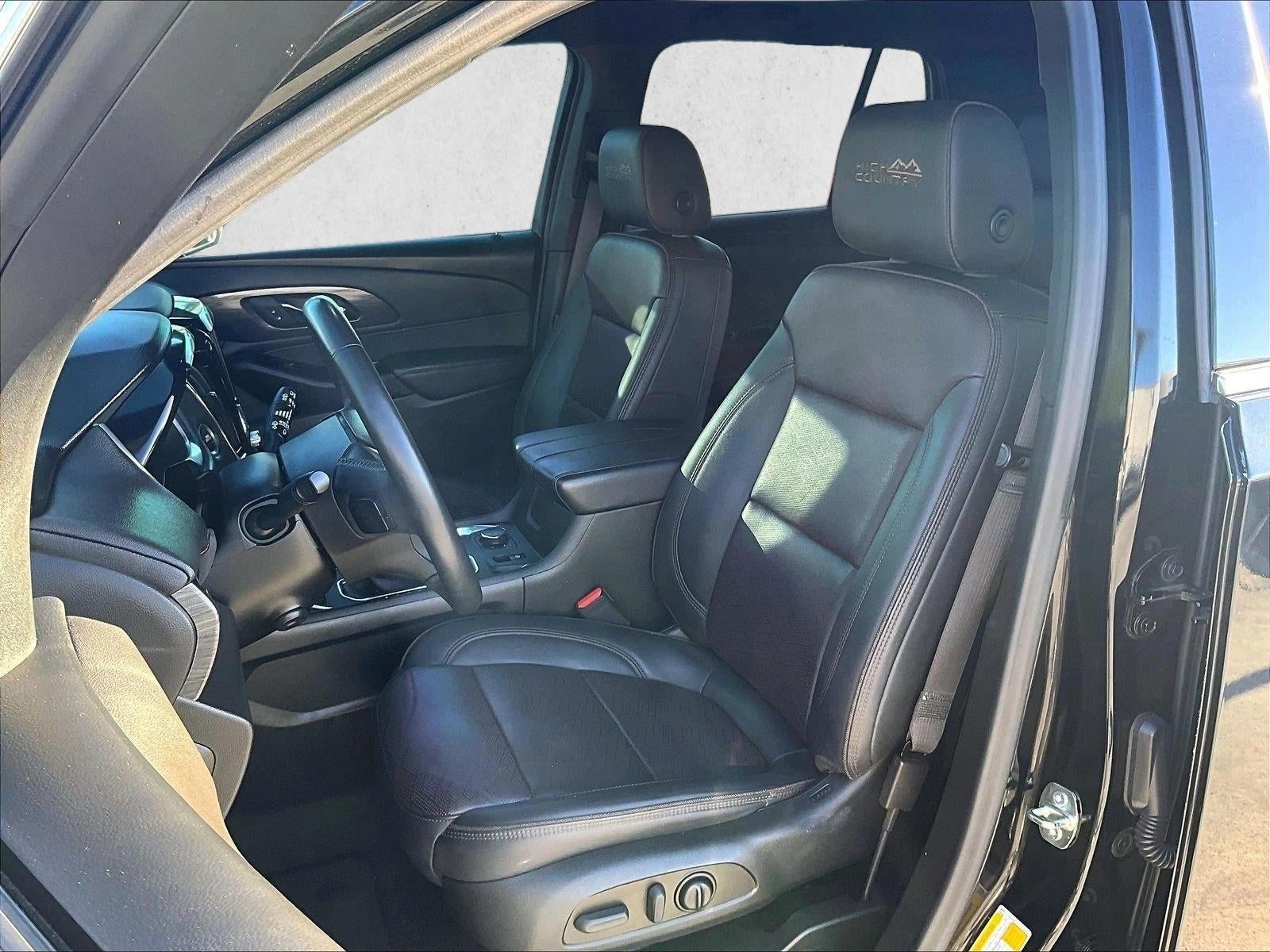 2023 Chevrolet Traverse High Country