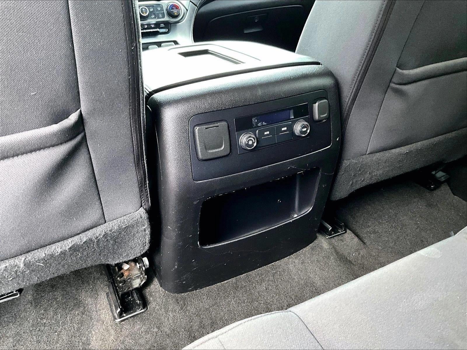 2018 Chevrolet Suburban LS