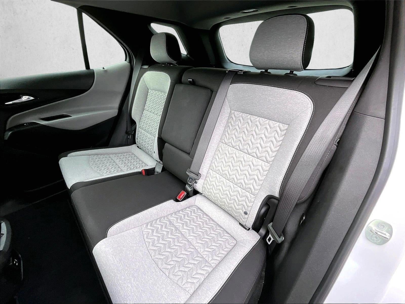 2024 Chevrolet Equinox Base