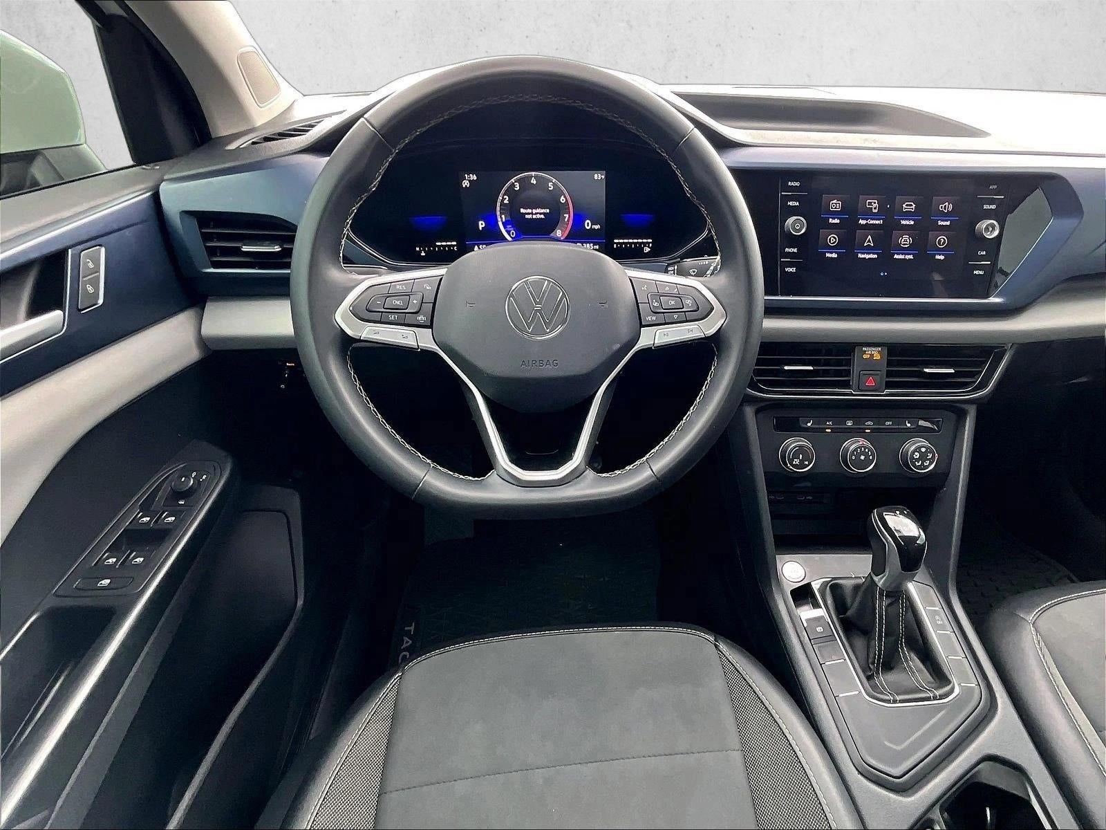 2022 Volkswagen Taos SE