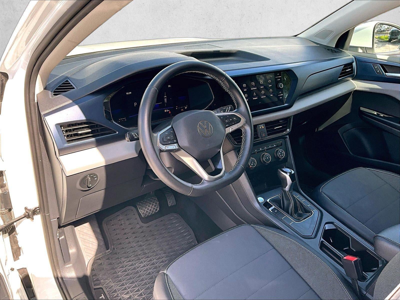 2022 Volkswagen Taos SE