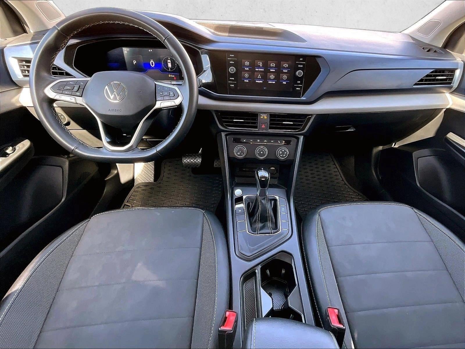 2022 Volkswagen Taos SE