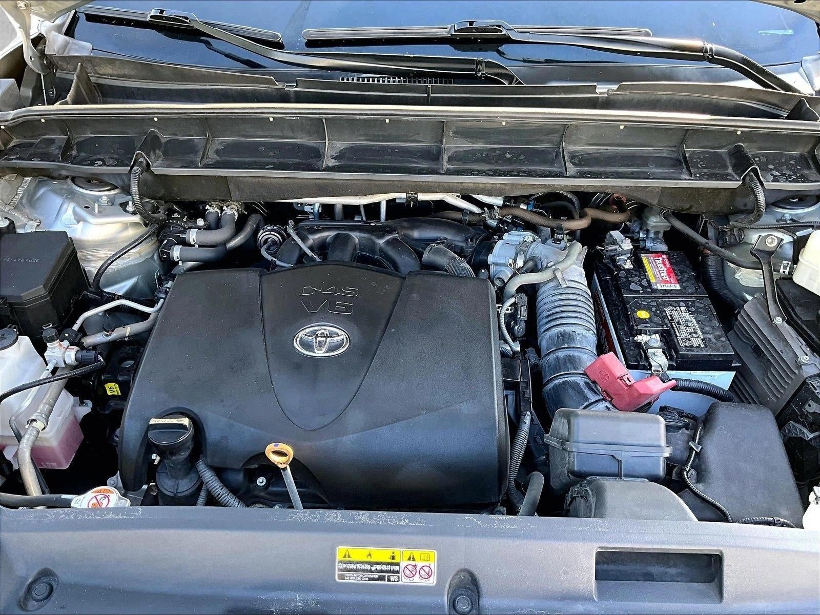 2021 Toyota Highlander L