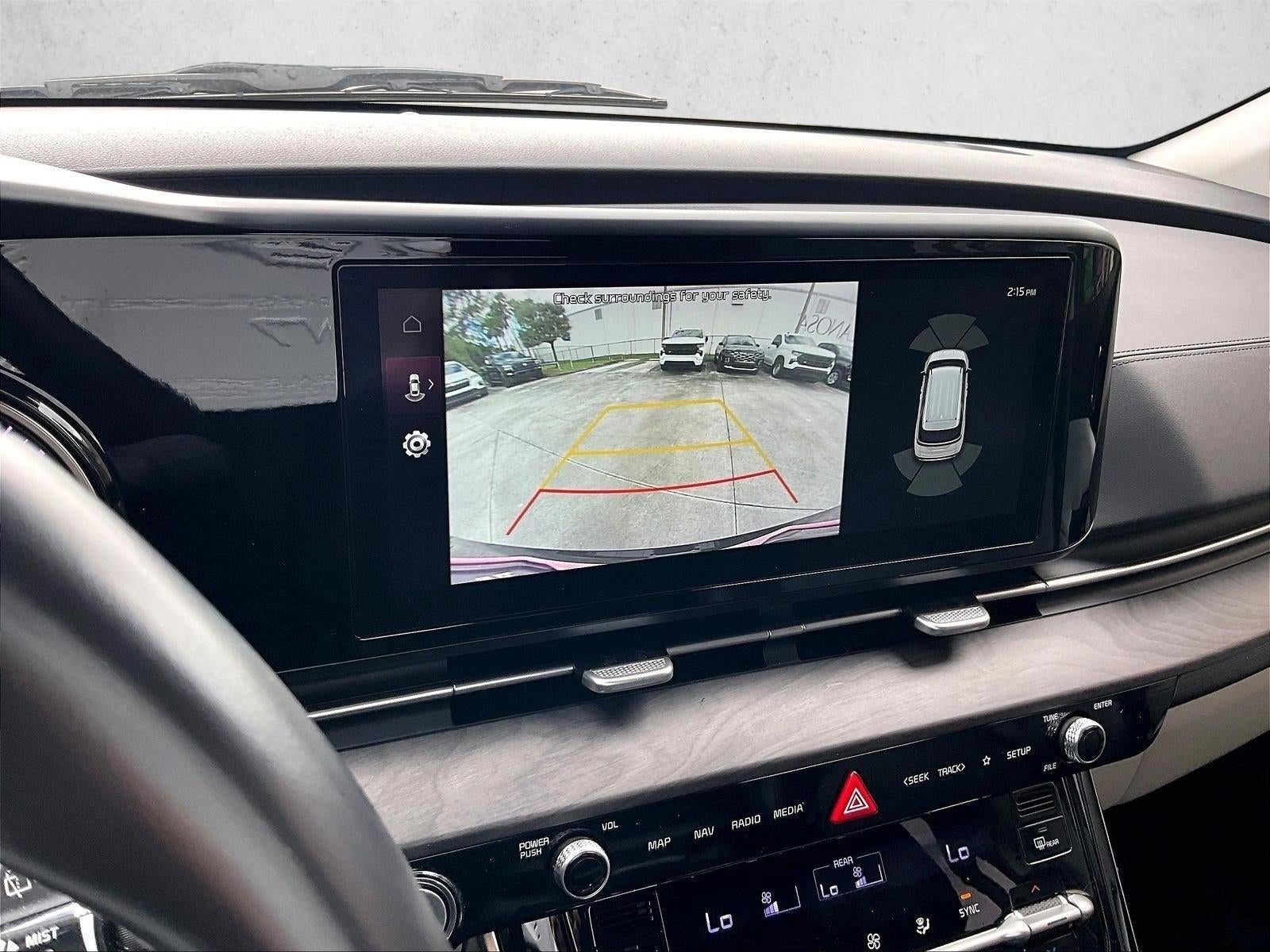 2024 Kia Carnival EX