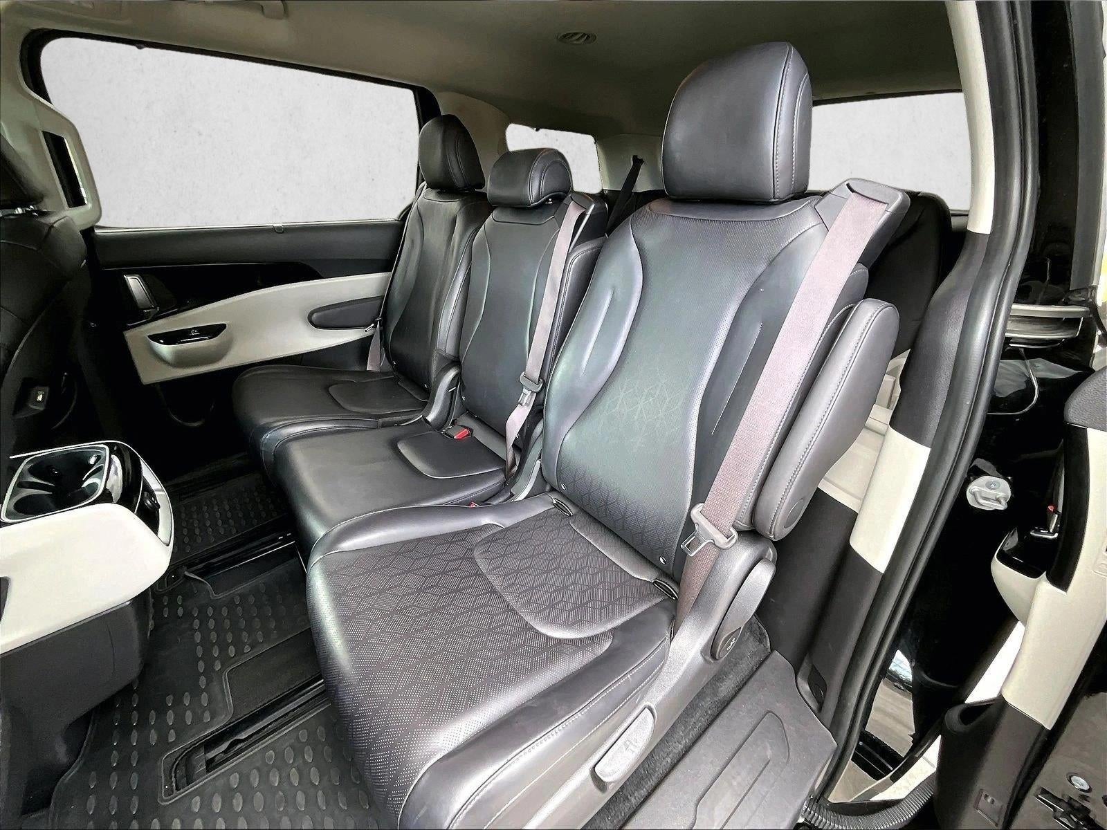 2024 Kia Carnival EX