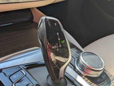 2023 BMW 5 Series 530i