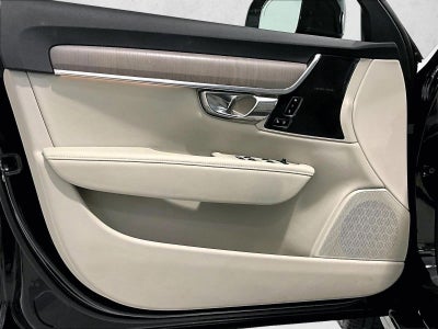 2025 Volvo V90 Cross Country Plus, B6 AWD Gas (mild hybrid)