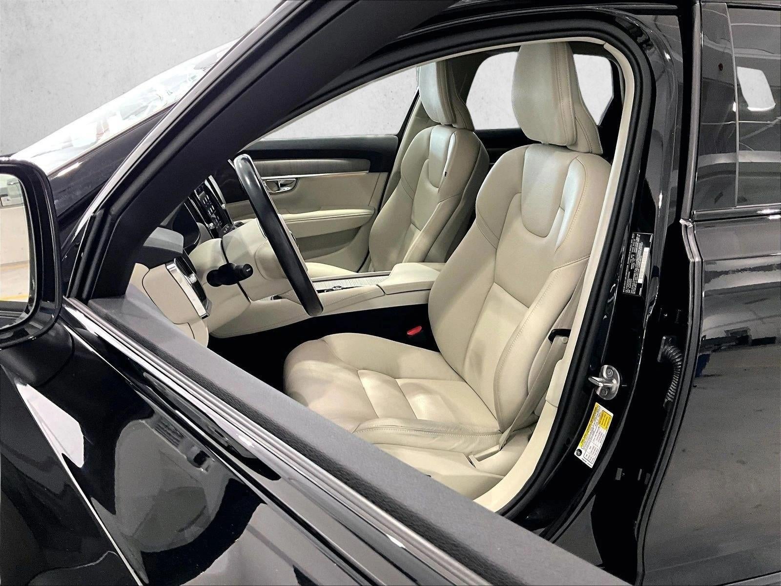 2025 Volvo V90 Cross Country Plus, B6 AWD Gas (mild hybrid)