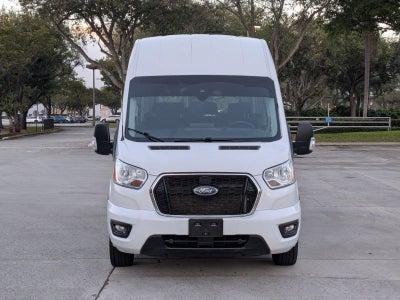 2022 Ford Transit Passenger Wagon XL