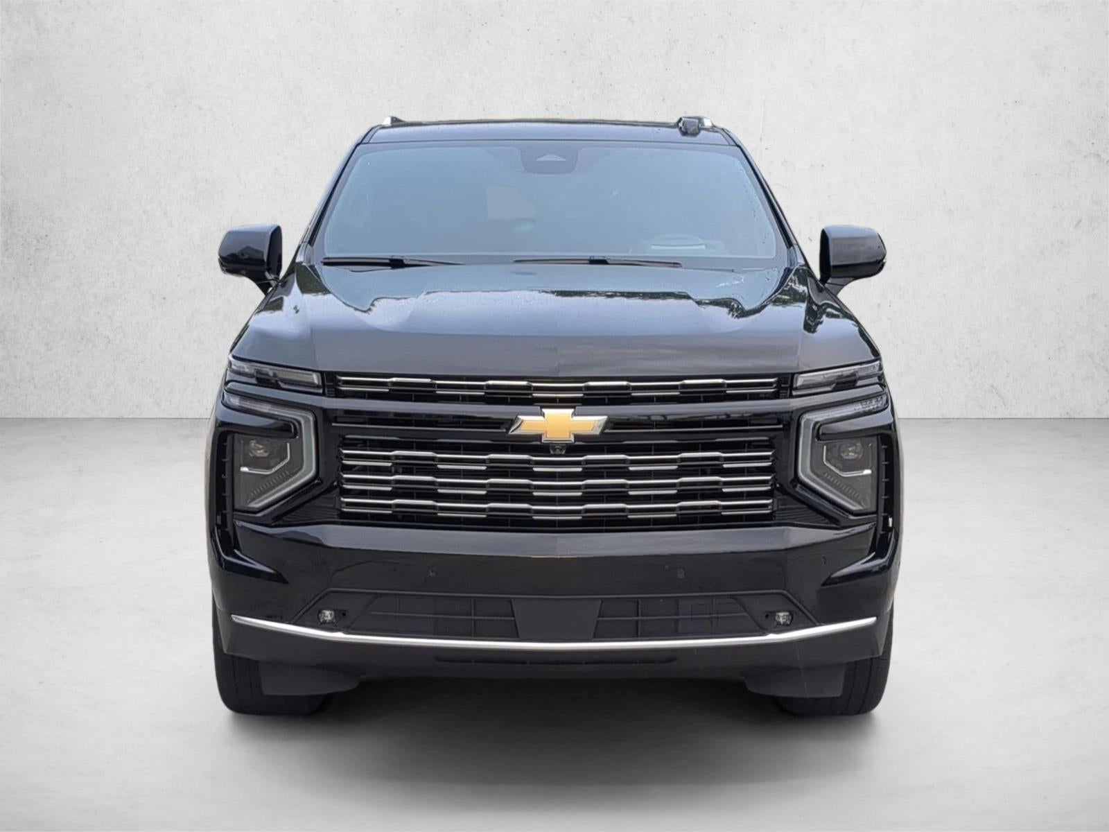 2025 Chevrolet Suburban Base