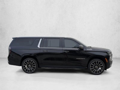 2025 Chevrolet Suburban Base
